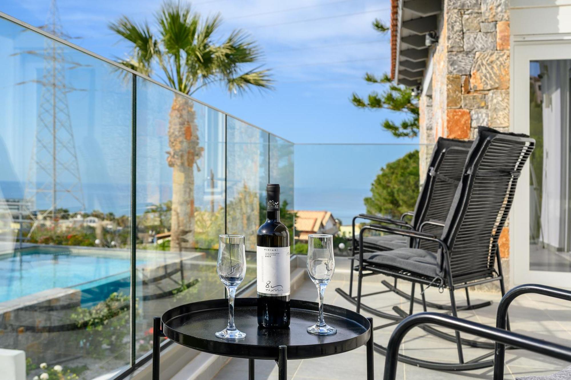 Queen'S Gem Luxury Villa - Heated Jacuzzi & Pool Hersonissos (Crete) Exterior foto